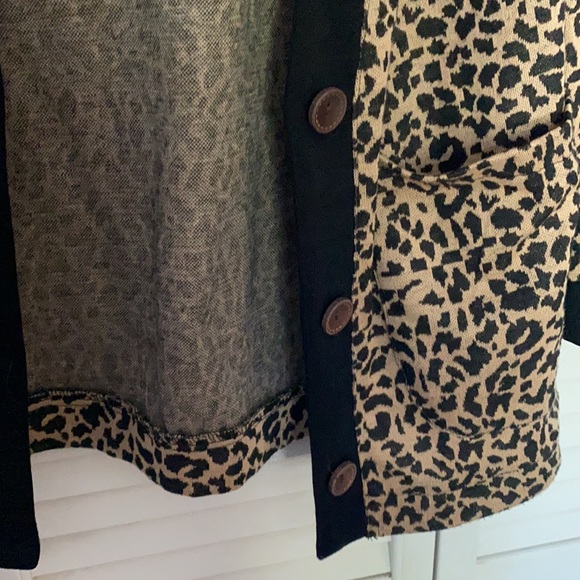 Leopard Cardigan with spikes - Picture 4 of 4